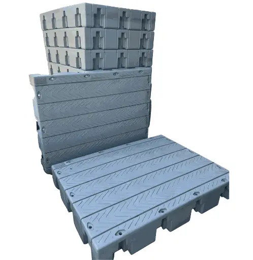 Polymere pontoons